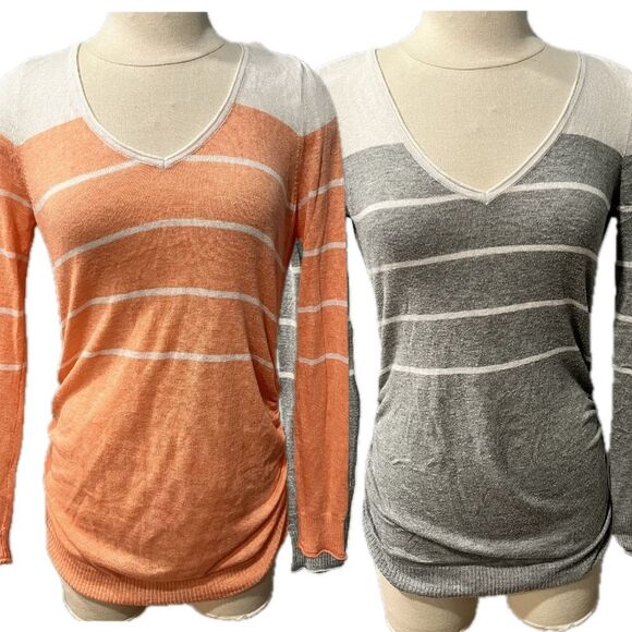 A Pea in the Pod Maternity Set of 2 Striped V-Neck Lightweight Sweaters Small - Picture 1 of 7